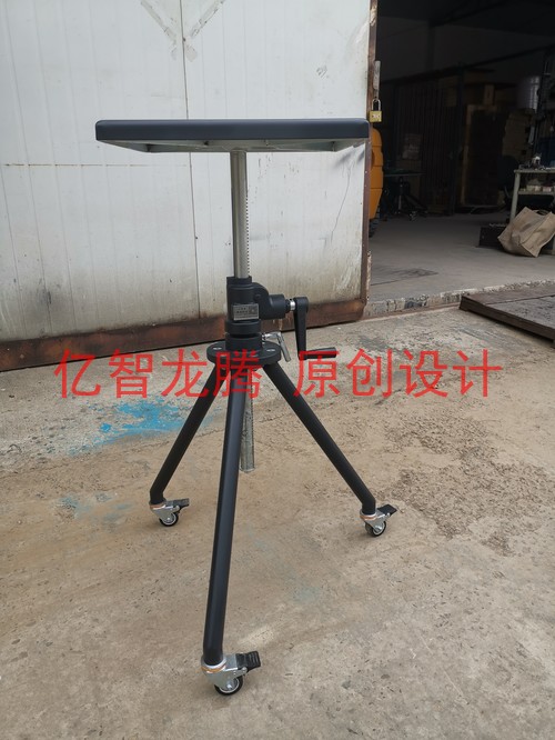 小金刚雕塑转台