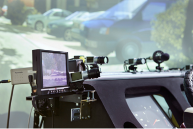 Smart Eye驾驶舱室集成与多屏幕追踪眼动追踪系统