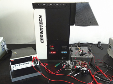 CROWNTECH的与太阳光谱一致性A+级氙灯IVTest Station2000 太阳电池 I-V 特性测试系统