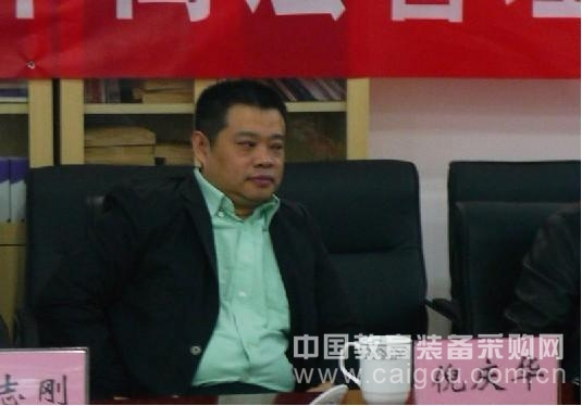 瑞雪送吉祥 明博教育喜迎人民教育出版社领导来访 瑞雪送吉祥 明博教育喜迎人民教育出版社领导来访