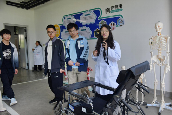 硅湖学院2025年校园开放日：沉浸式体验未来大学时光