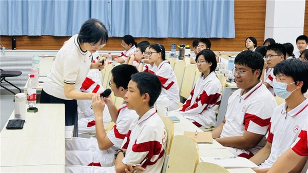 海淀“1+3”升级！家长头疼的中考升学咋办？办法就藏在这儿！