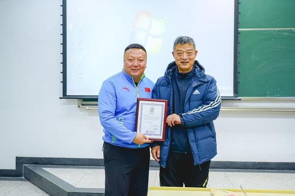 陜西首支專業高?；┬ｊ犜谖靼步煌ù髮W成立