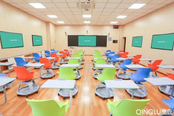 當朋友跟你說他在安徽上大學……