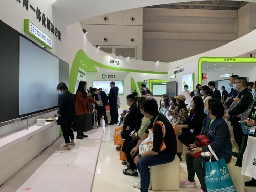 安道云課堂：科技創新賦能教育均衡