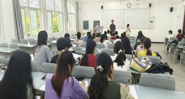 阿壩師范學院開展學生食堂就餐服務滿意度測評