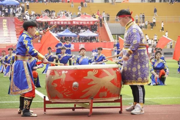 筑夢新征程！西安建筑科技大學舉行第58屆田徑運動會