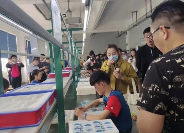 不忘初心，合作共贏，洪恩教育2021合作伙伴大會暨新品發布會成功召開