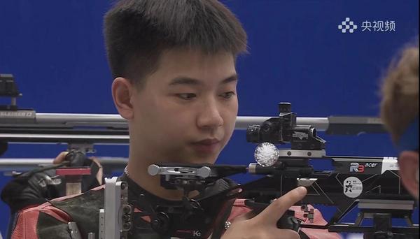 清華射擊隊隊員在成都大運會再創佳績