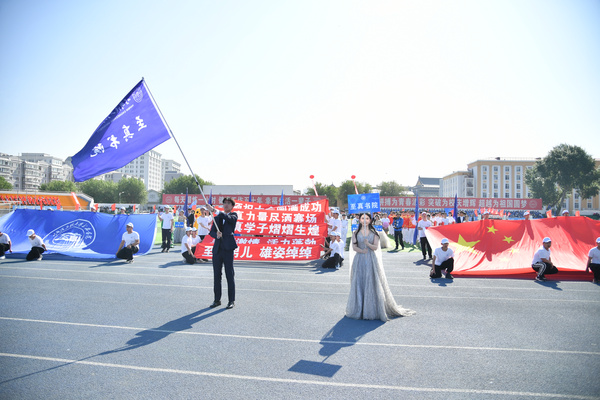 哈爾濱工程大學第47屆田徑運動會舉行